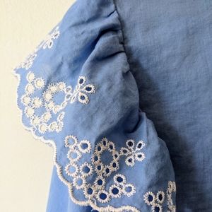 Zara baby blue blouse with lace details
